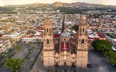 DETECTIVES EN MICHOACÁN